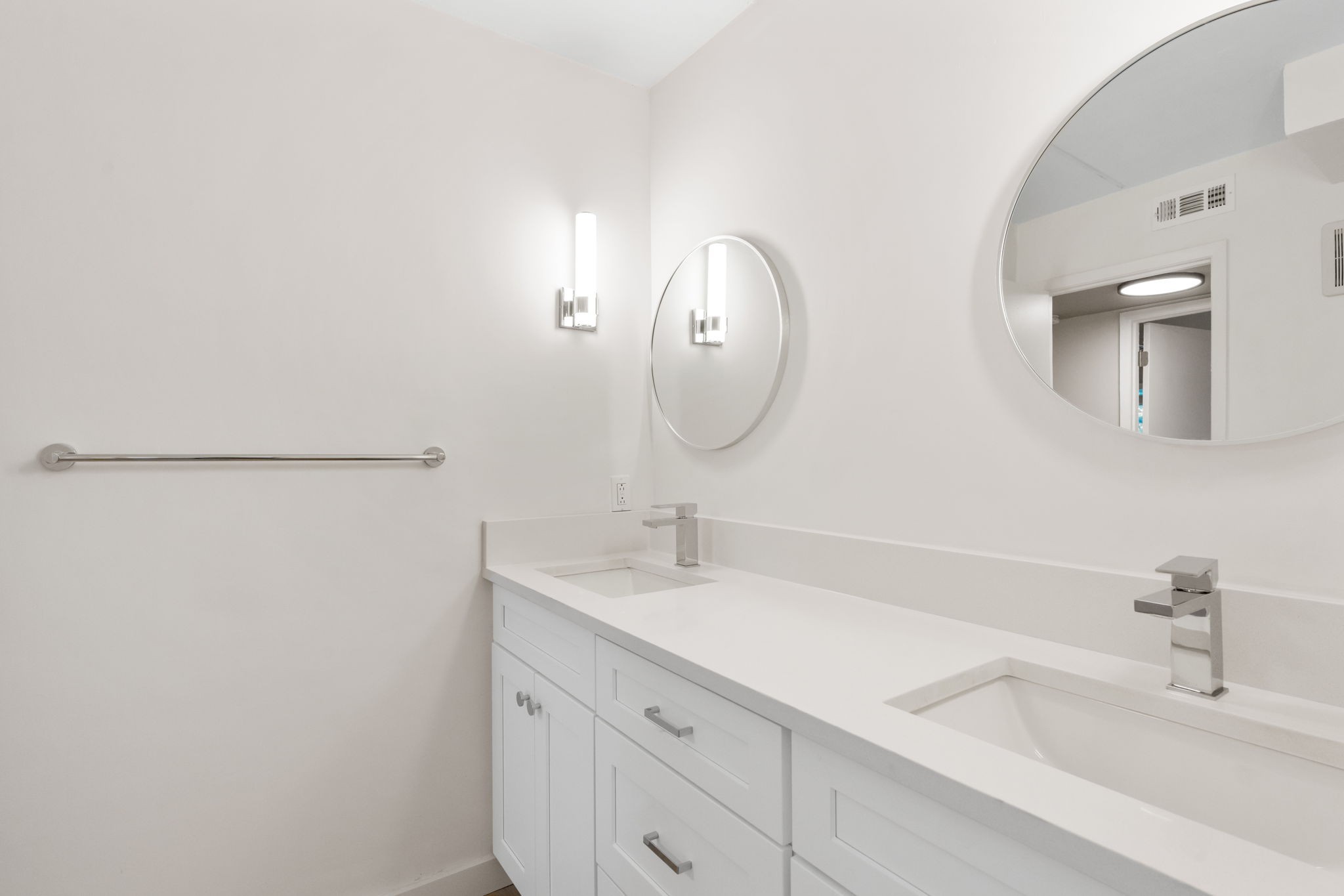 4716 Trenton Drive, Unit 22 Hermitage, TN 37076 - Photo 3 of 18