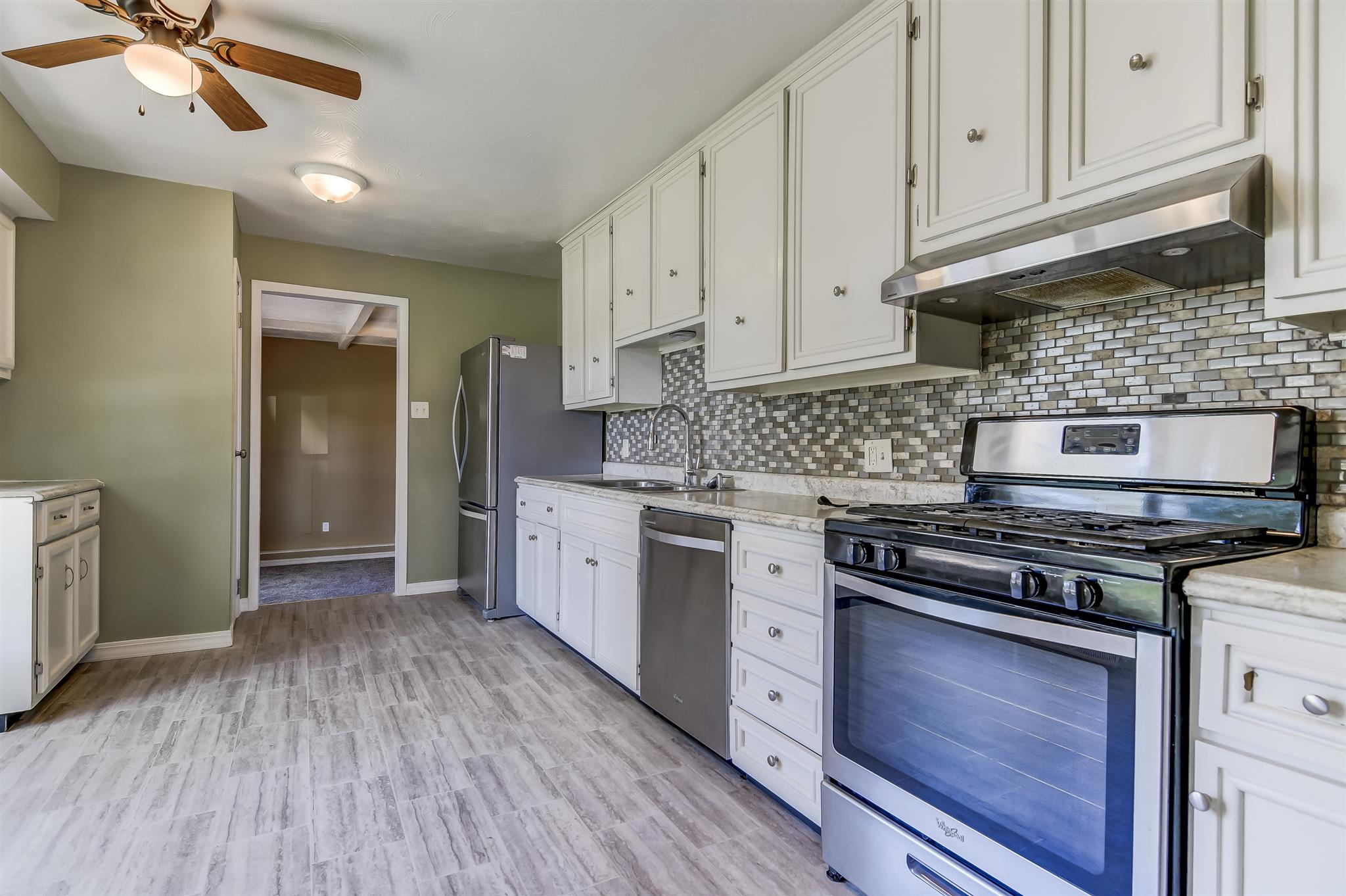 46 Buckingham Road Chatham, IL 62629 - Photo 15 of 37 Gallery Image 15