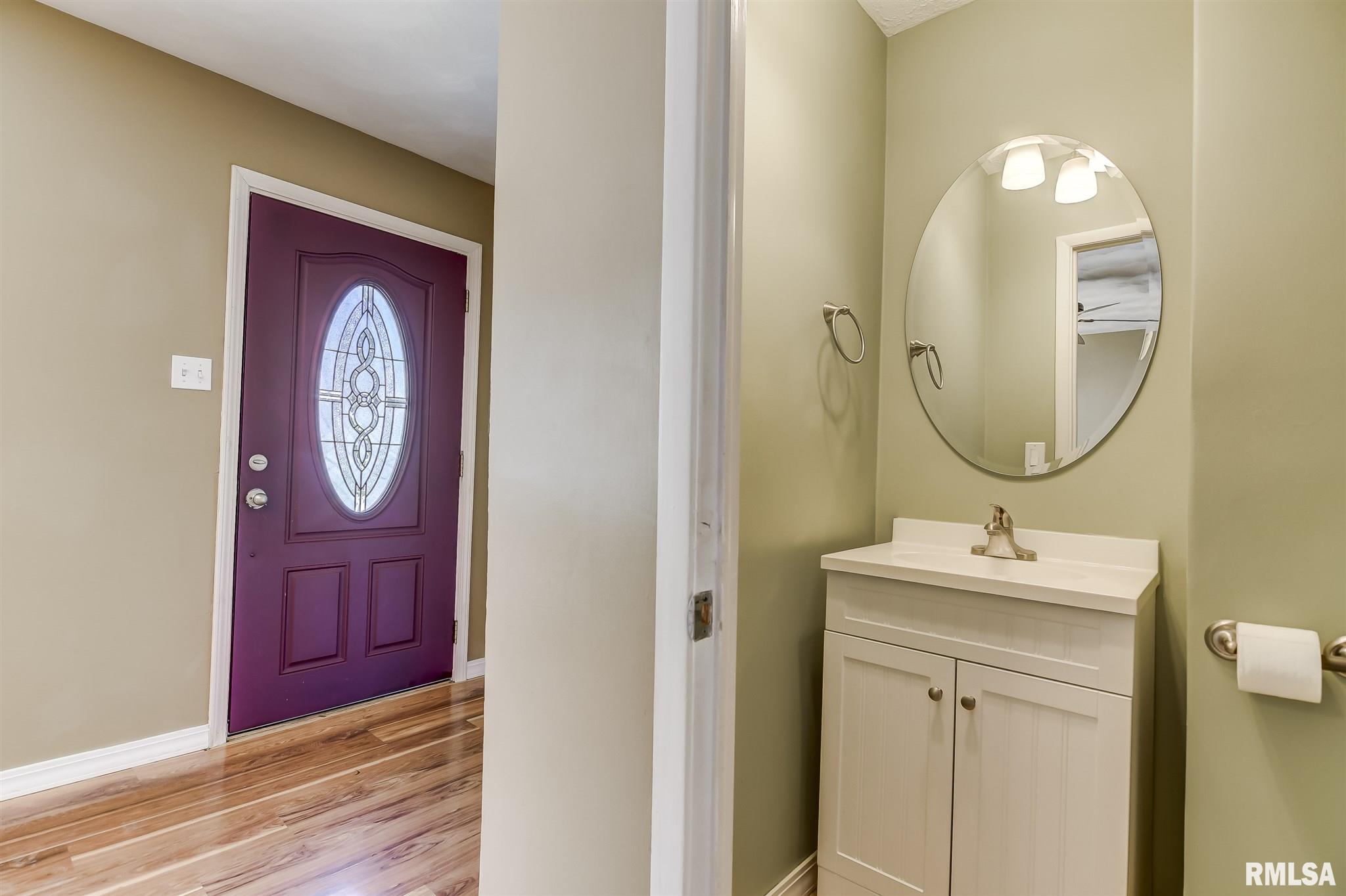 46 Buckingham Road Chatham, IL 62629 - Photo 7 of 37 Gallery Image 7
