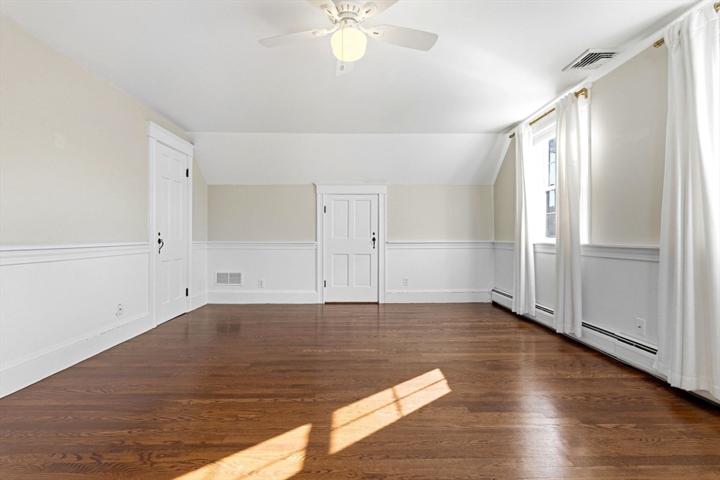1 Stratford Road Andover, MA 01810 - Photo 16 of 41 Gallery Image 16