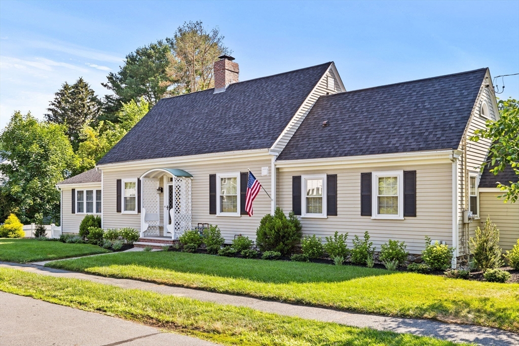 1 Stratford Road Andover, MA 01810 - Photo 40 of 41 Gallery Image 40
