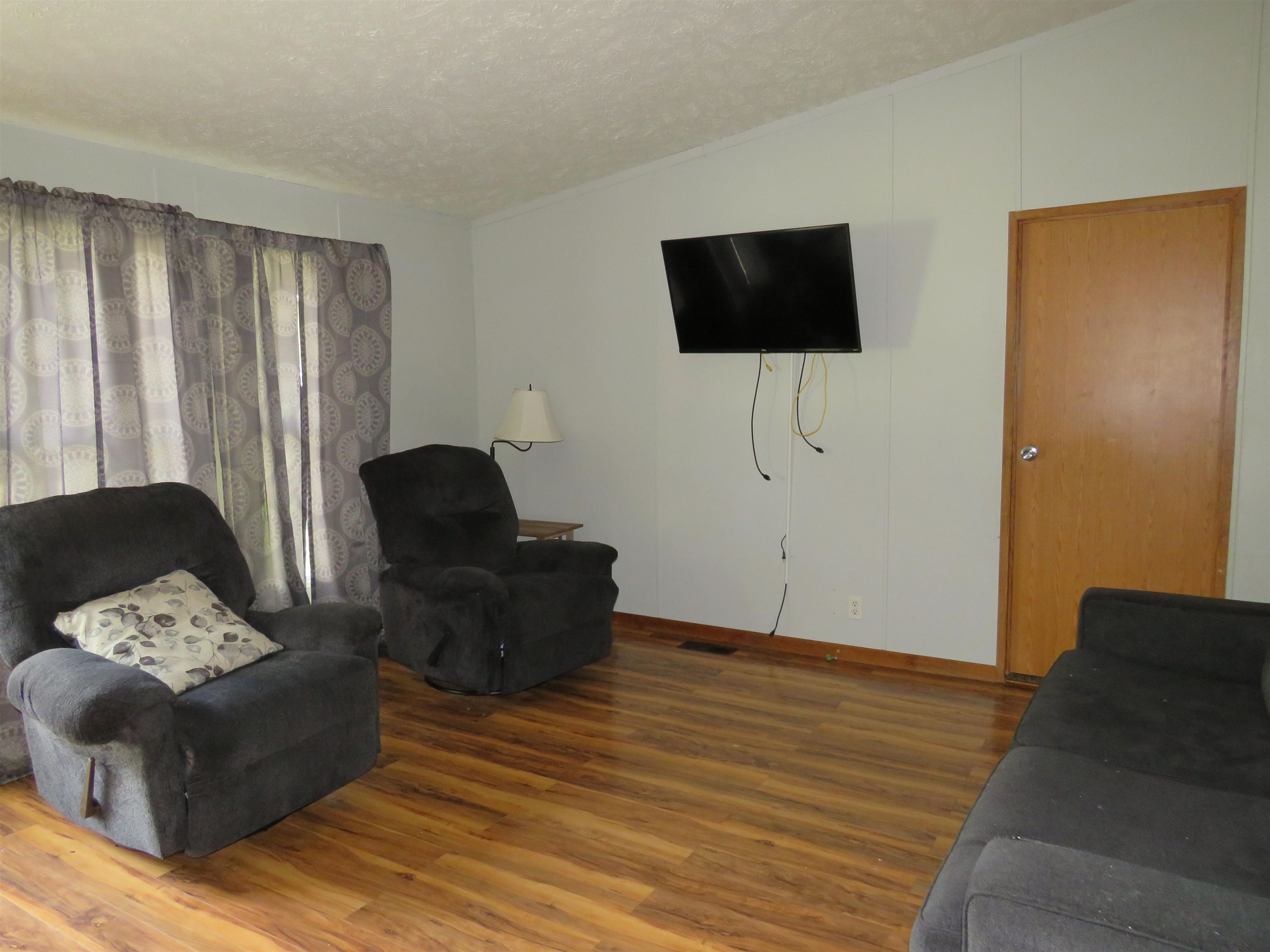 114 East 3rd Street Rochester, IN 46975 - Photo 7 of 20