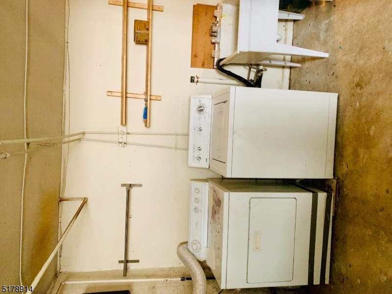 69 Forest Street Montclair, NJ 07042 - Photo 11 of 11