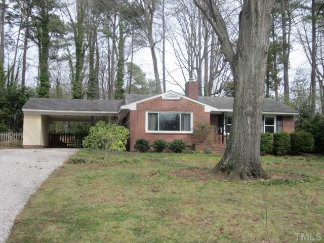 5316 Barclay Drive Raleigh, NC 27606 - Photo 2 of 25 This great brick ranch home is convenient to everything! RBC Center, NC State Fairgrounds, shopping, Cameron Village and downtown Raleigh are only minutes away! Great first home or investment home in a great well established neighborhood!