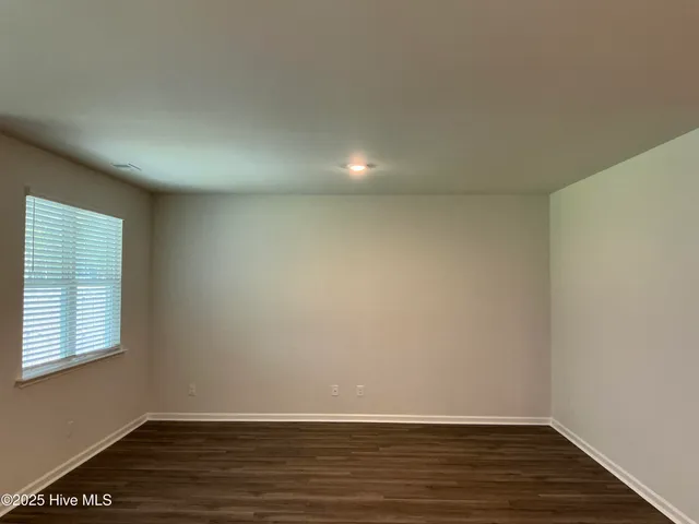 $290,900 | 1616 Lightered Knot Court, Bolivia, NC 28422