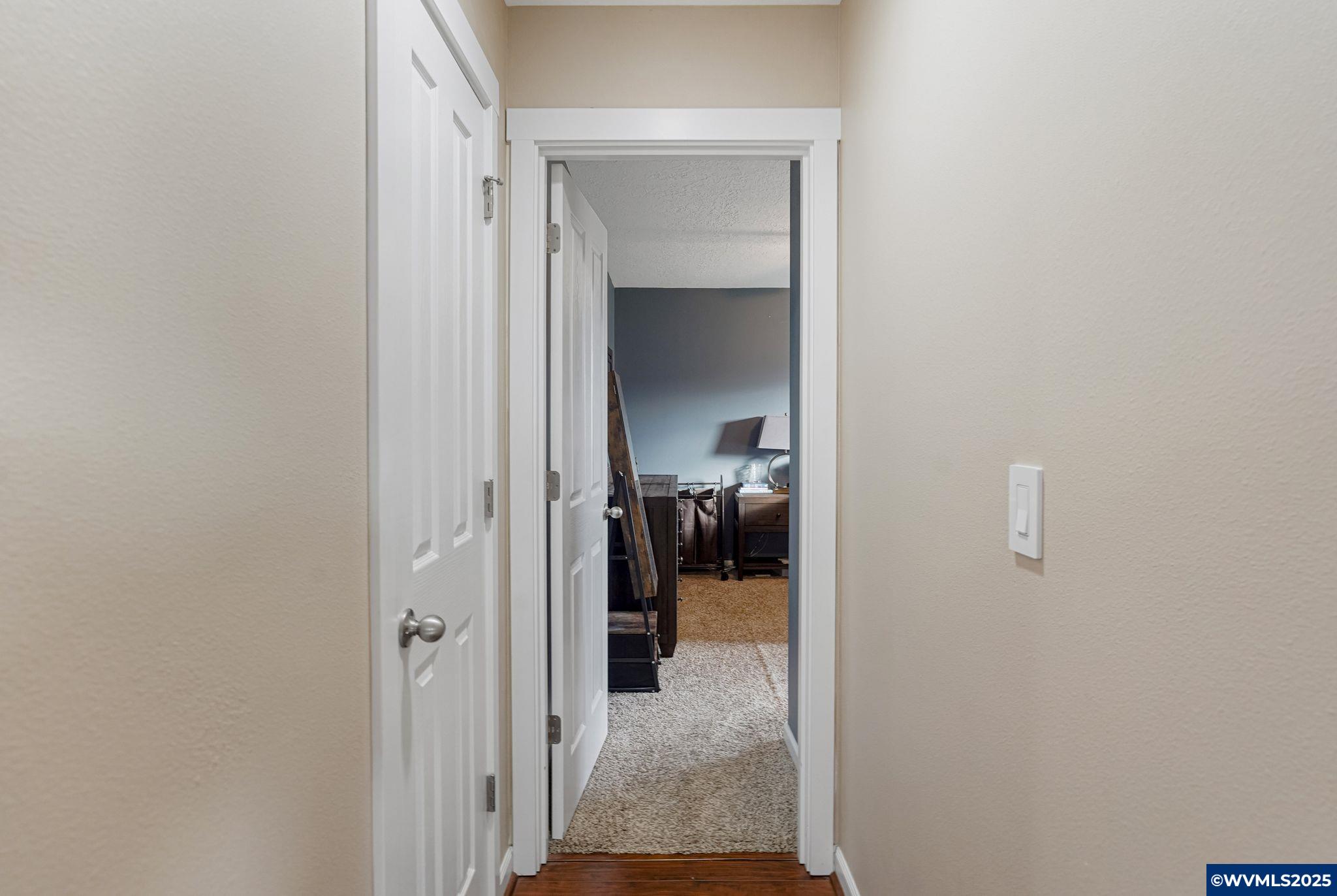1503 Southeast Jonathan Avenue Dallas, OR 97338 - Photo 18 of 39