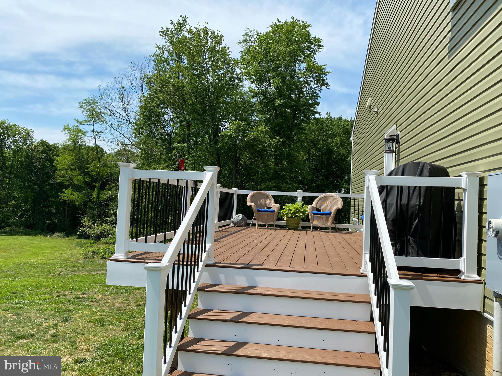 3534 Scarboro Road Street, MD 21154 - Photo 38 of 49 In-law deck