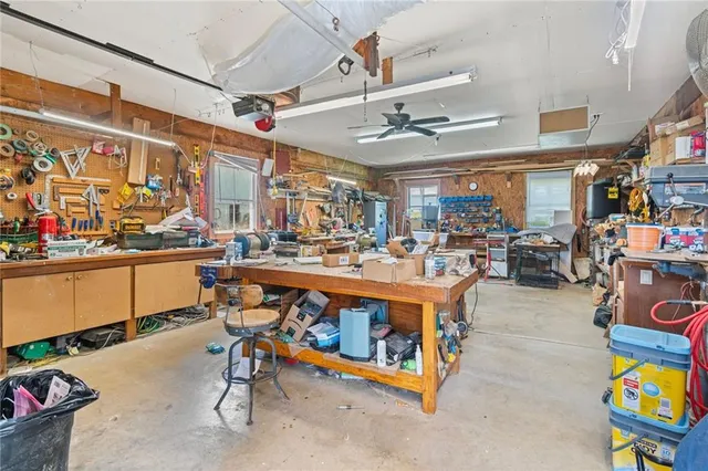 $2,900,000 | 206 Lee Road, Grove City, PA 16127