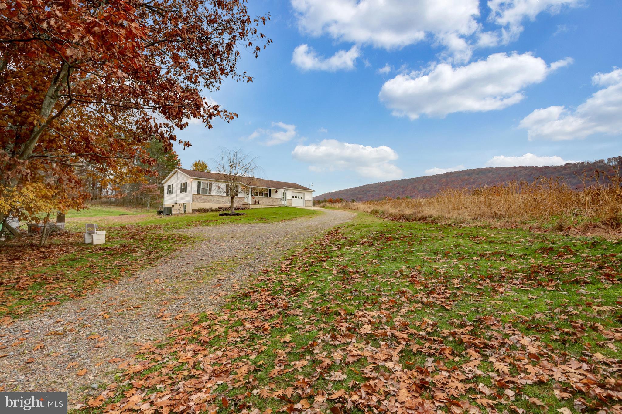 492 Deitrich Road Halifax, PA 17032 - Photo 3 of 38 Gallery Image 3