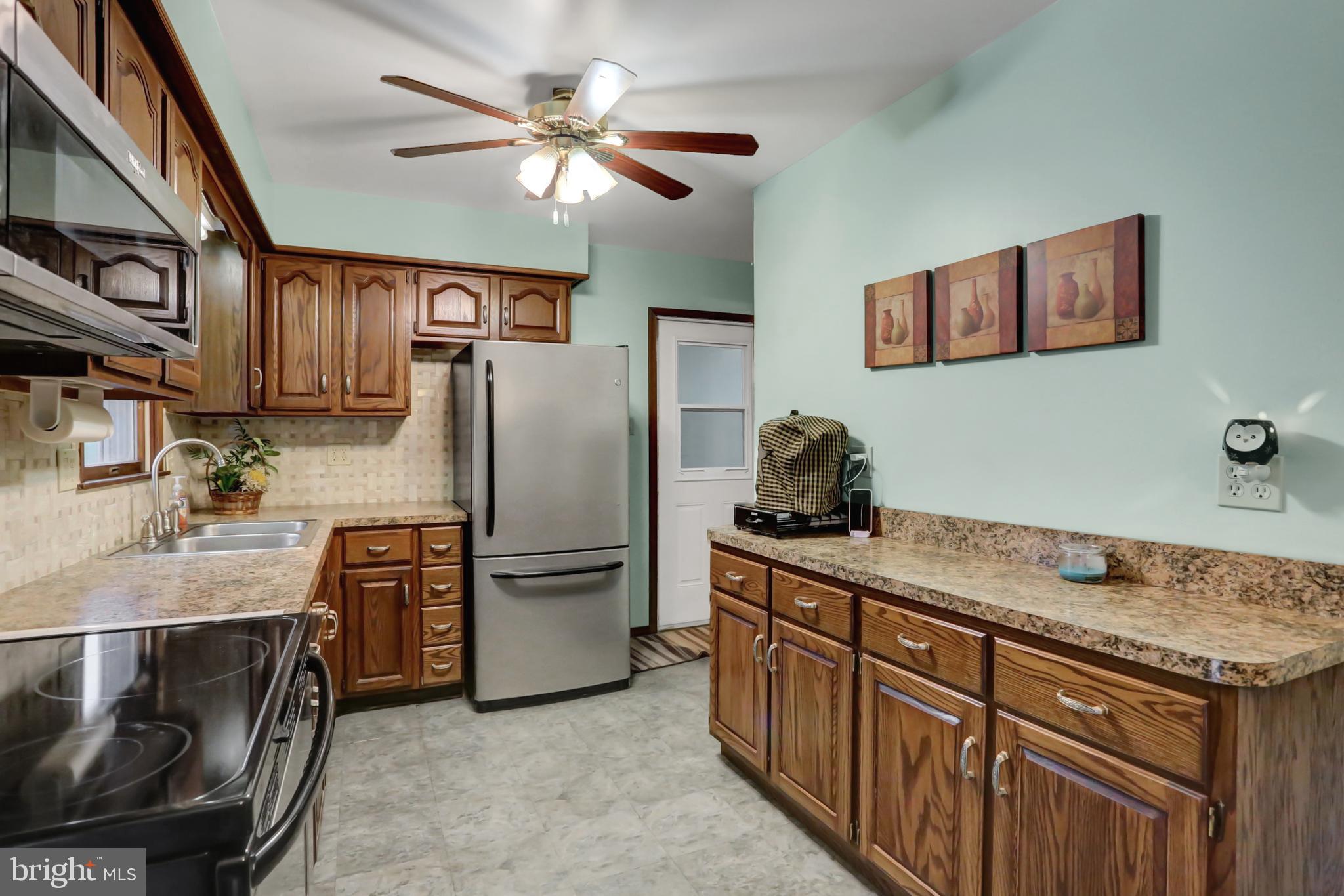 492 Deitrich Road Halifax, PA 17032 - Photo 5 of 38 Gallery Image 5