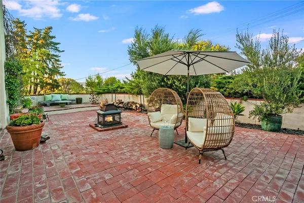 $1,725,000 | 4709 Dunman Avenue, Woodland Hills, CA 91364