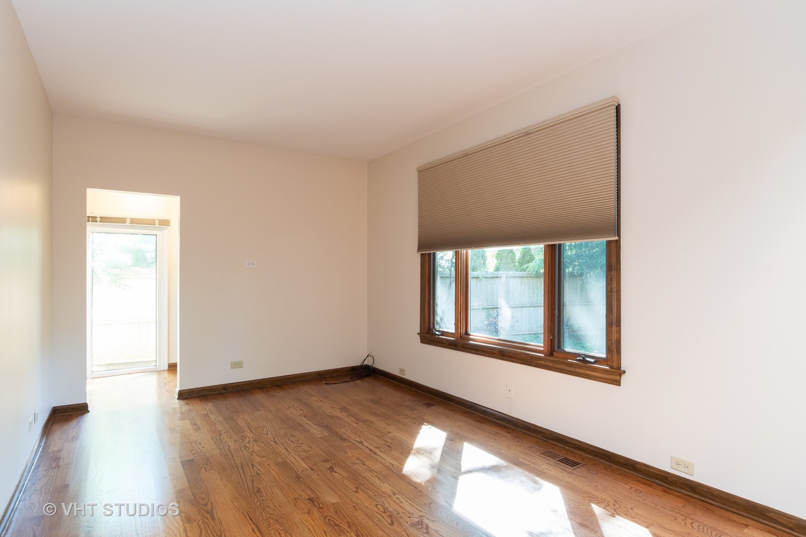 416 West Gartner Road Naperville, IL 60540 - Photo 10 of 22
