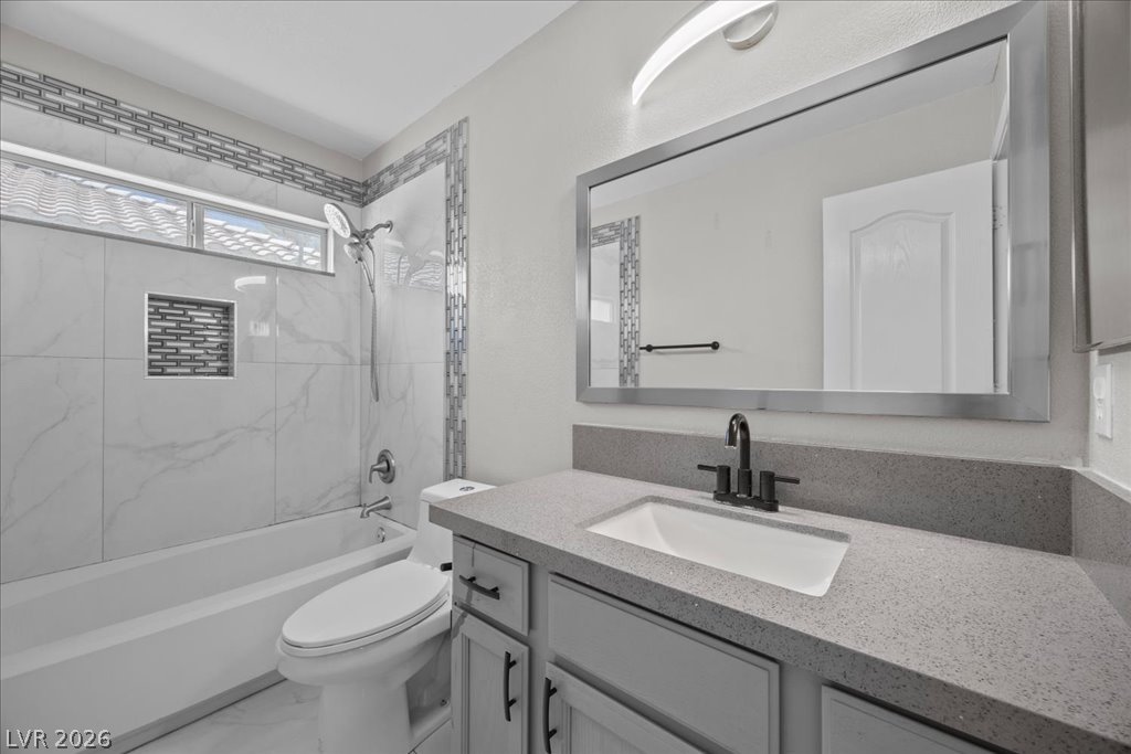 24 Olive Tree Henderson, NV 89074 - Photo 38 of 58 Bathroom 3 Upstairs - Recently Remodeled