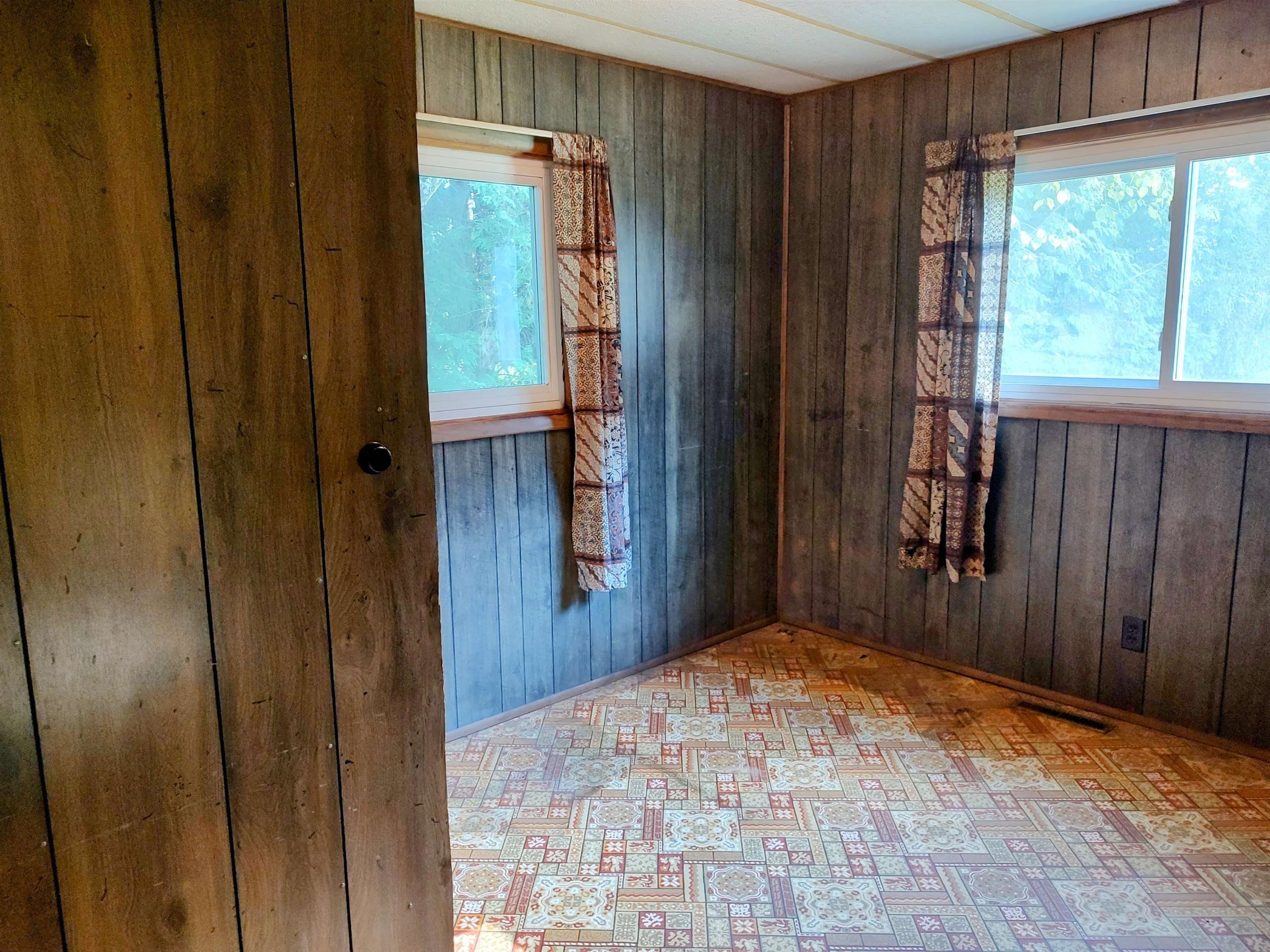 2044 South School Road Sterling, MI 48659 - Photo 9 of 14 1924839-02d5ca26-b0f6-4bbf-a7a3-d39db29eb107.JPG