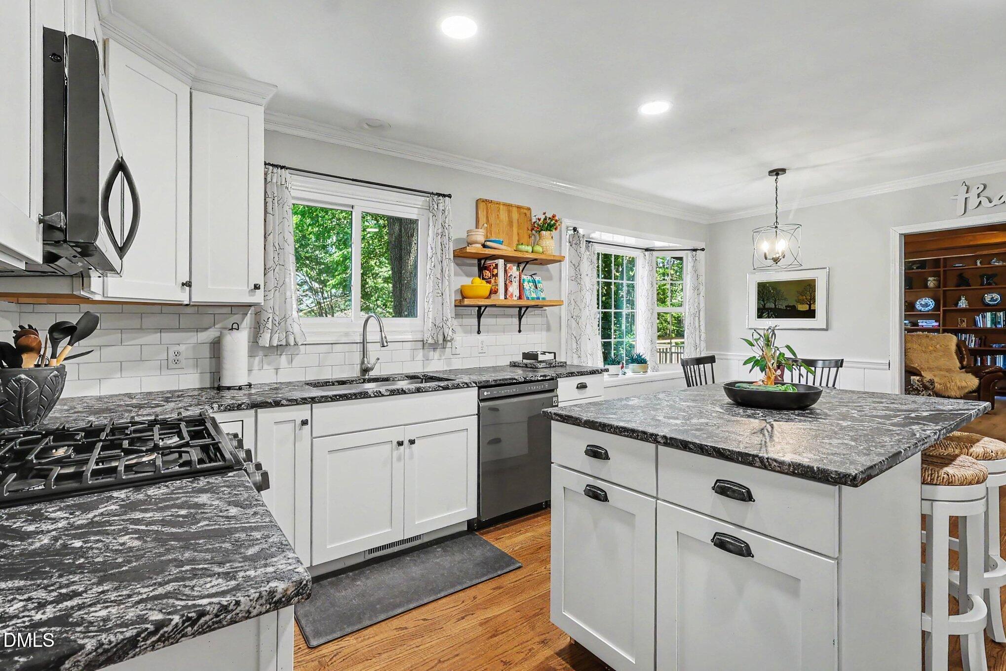 5221 Dutchman Drive Raleigh, NC 27606 - Photo 17 of 53 016_file_8516