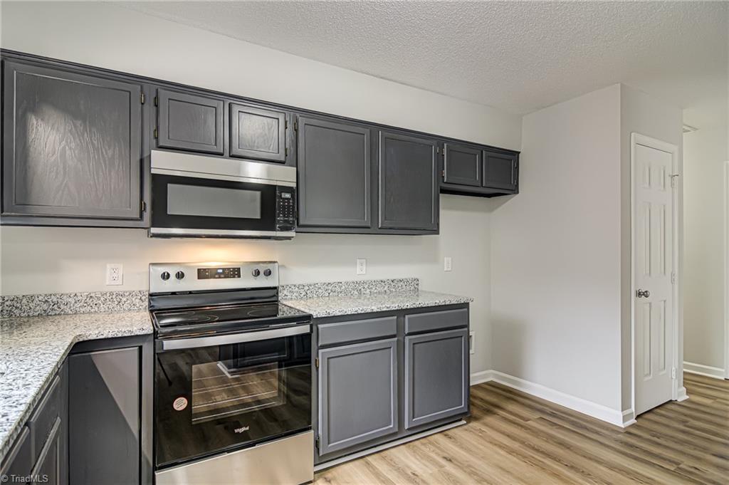 6002 Dawn Ridge Trail Greensboro, NC 27410 - Photo 15 of 34