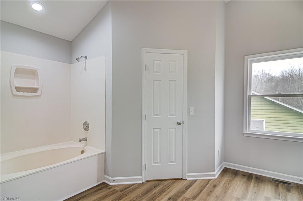 6002 Dawn Ridge Trail Greensboro, NC 27410 - Photo 21 of 34