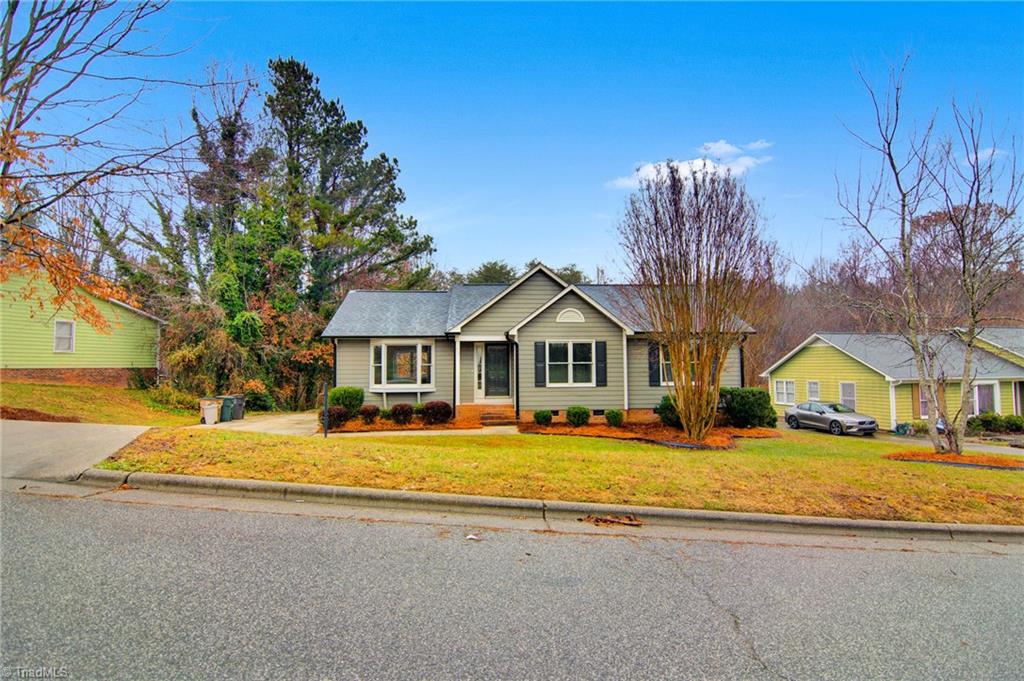 6002 Dawn Ridge Trail Greensboro, NC 27410 - Photo 3 of 34