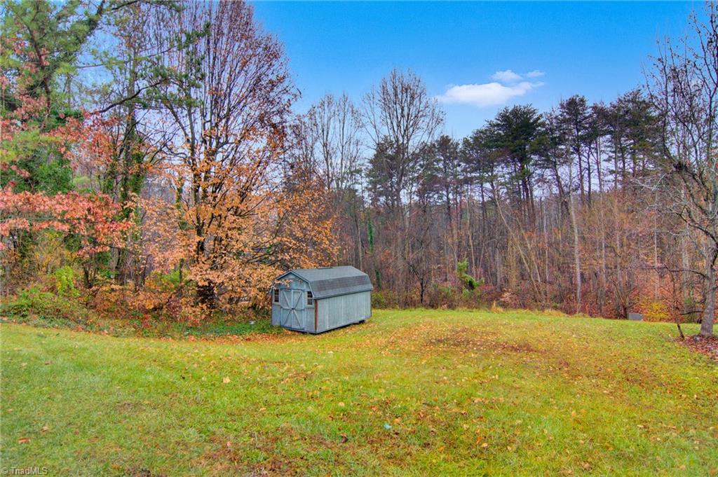 6002 Dawn Ridge Trail Greensboro, NC 27410 - Photo 32 of 34