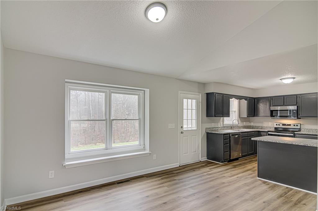 6002 Dawn Ridge Trail Greensboro, NC 27410 - Photo 10 of 34