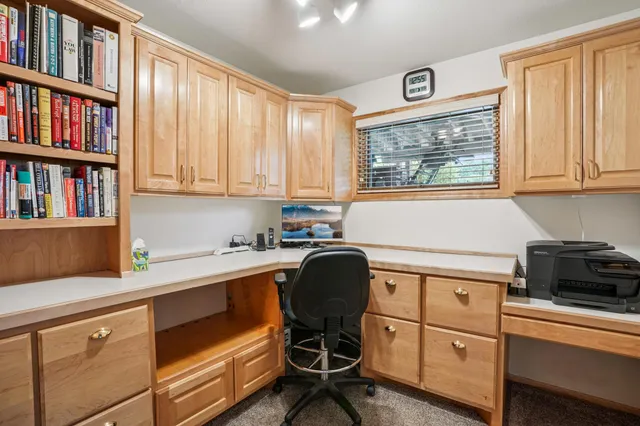 $525,000 | N8125 940th Street, River Falls, WI 54022