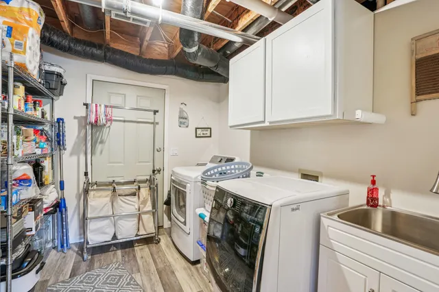 $525,000 | N8125 940th Street, River Falls, WI 54022