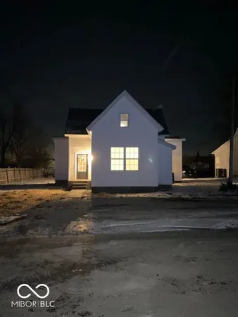 $235,000 | 105 East Jefferson Street, Kempton, IN 46049