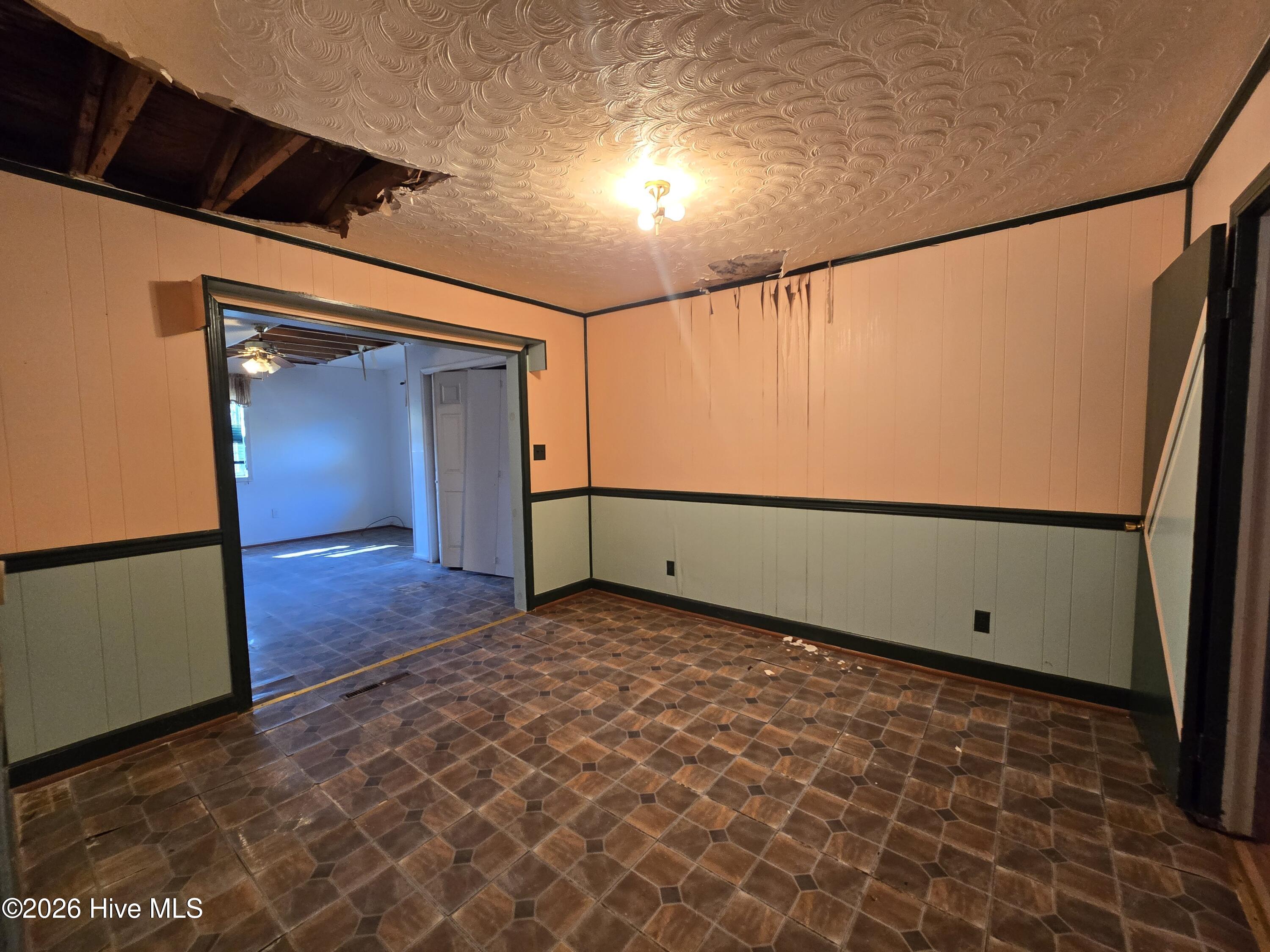 426 Boone Farm Road Ahoskie, NC 27910 - Photo 6 of 12 Dining Room