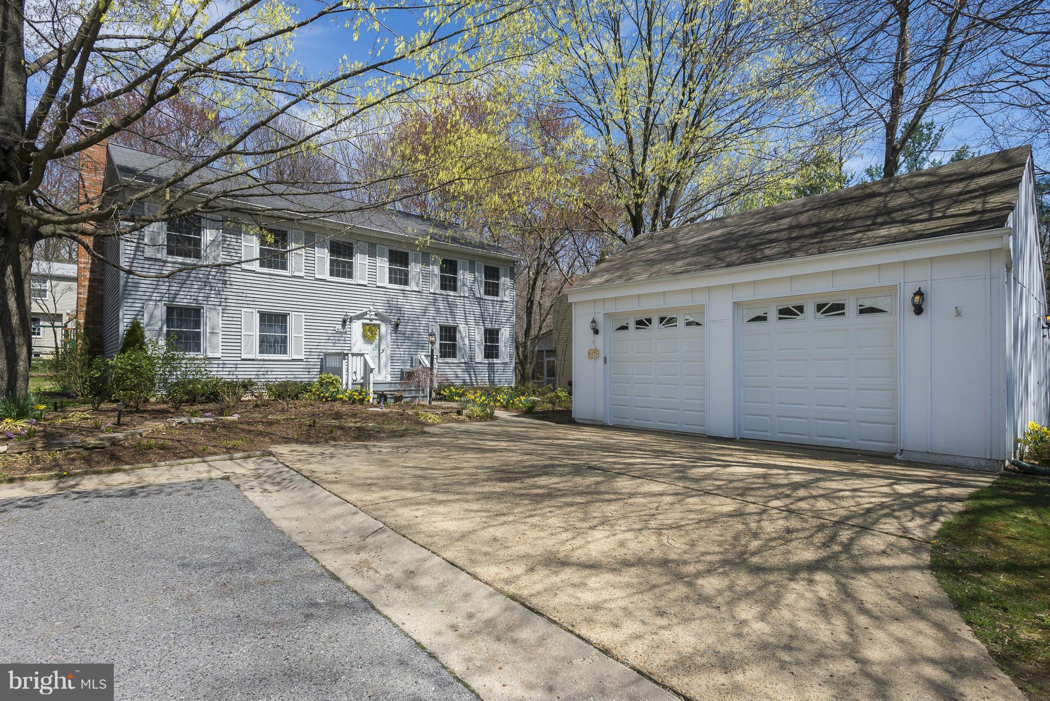 6072 Sunny Spring Columbia, MD 21044 - Photo 1 of 30 Exterior (Front)
