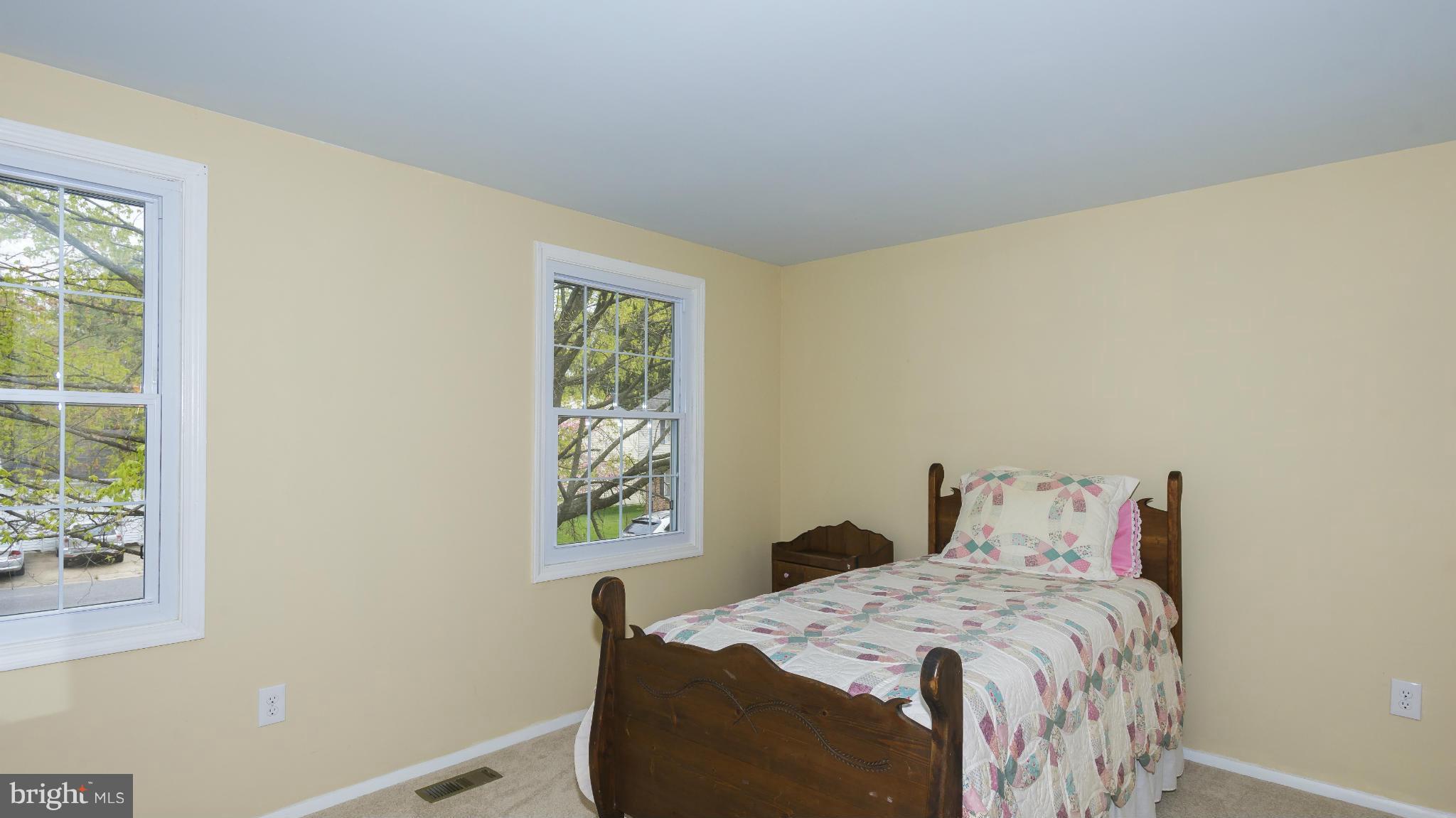 6072 Sunny Spring Columbia, MD 21044 - Photo 23 of 30 Bedroom