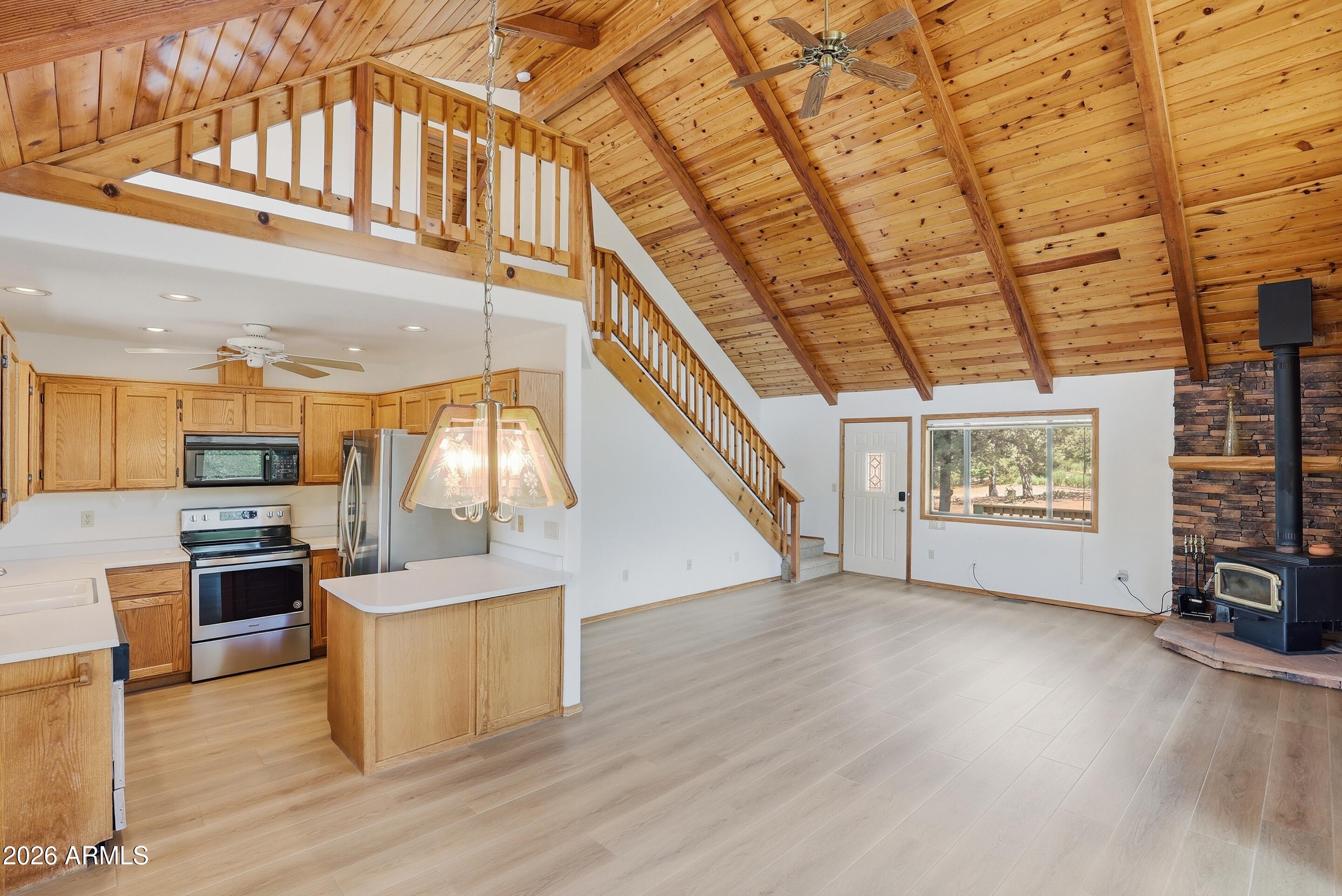 1405 East Graham Rnch Trail Payson, AZ 85541 - Photo 9 of 46 Dining & Living Room