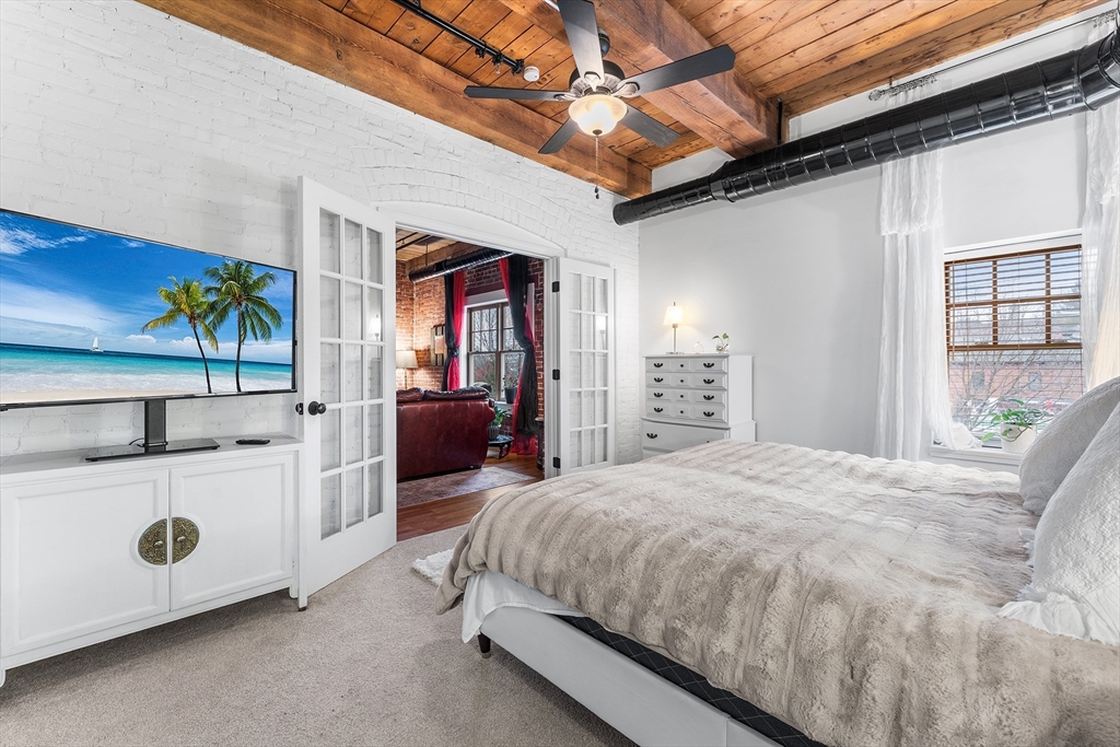 540 Main Street, Unit 303 Clinton, MA 01510 - Photo 13 of 22