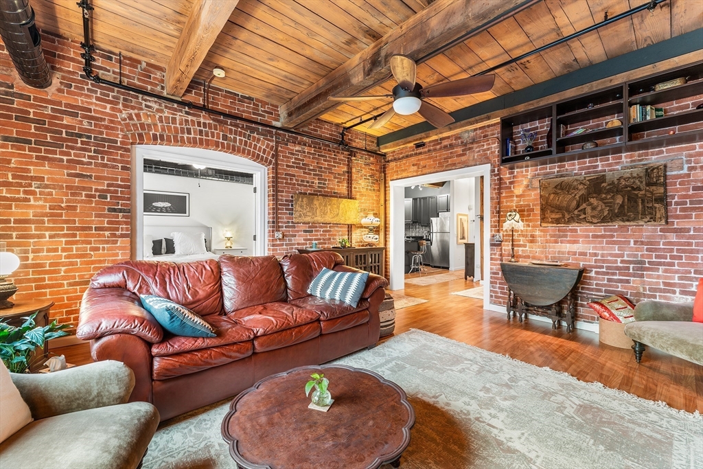 540 Main Street, Unit 303 Clinton, MA 01510 - Photo 9 of 22