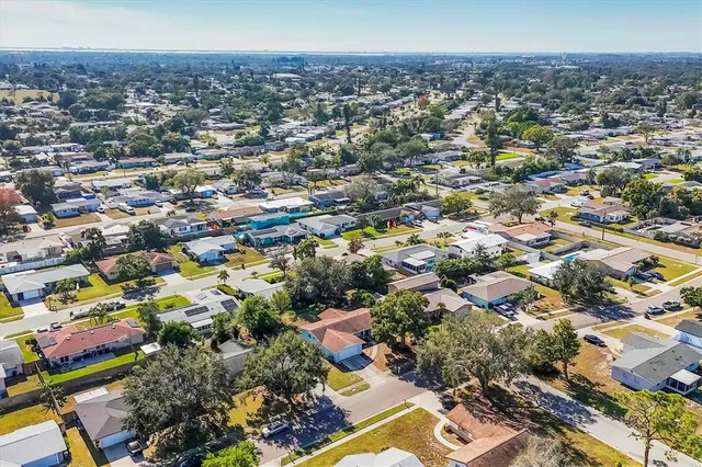 $400,000 | 2813 21st Avenue West, Bradenton, FL 34205