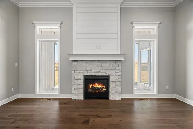 $587,840 | 10216 North Winchester Avenue, Kansas City, MO 64156