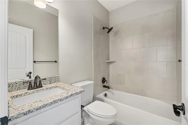 $587,840 | 10216 North Winchester Avenue, Kansas City, MO 64156