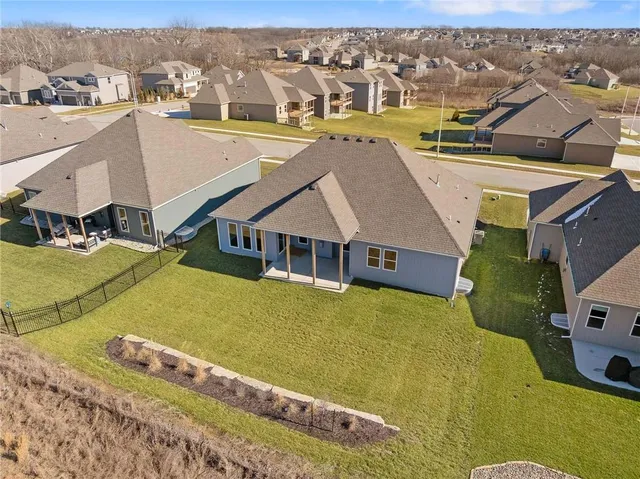 $587,840 | 10216 North Winchester Avenue, Kansas City, MO 64156