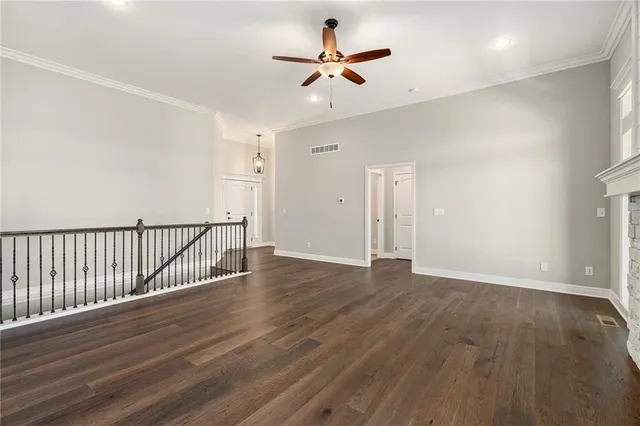 $587,840 | 10216 North Winchester Avenue, Kansas City, MO 64156