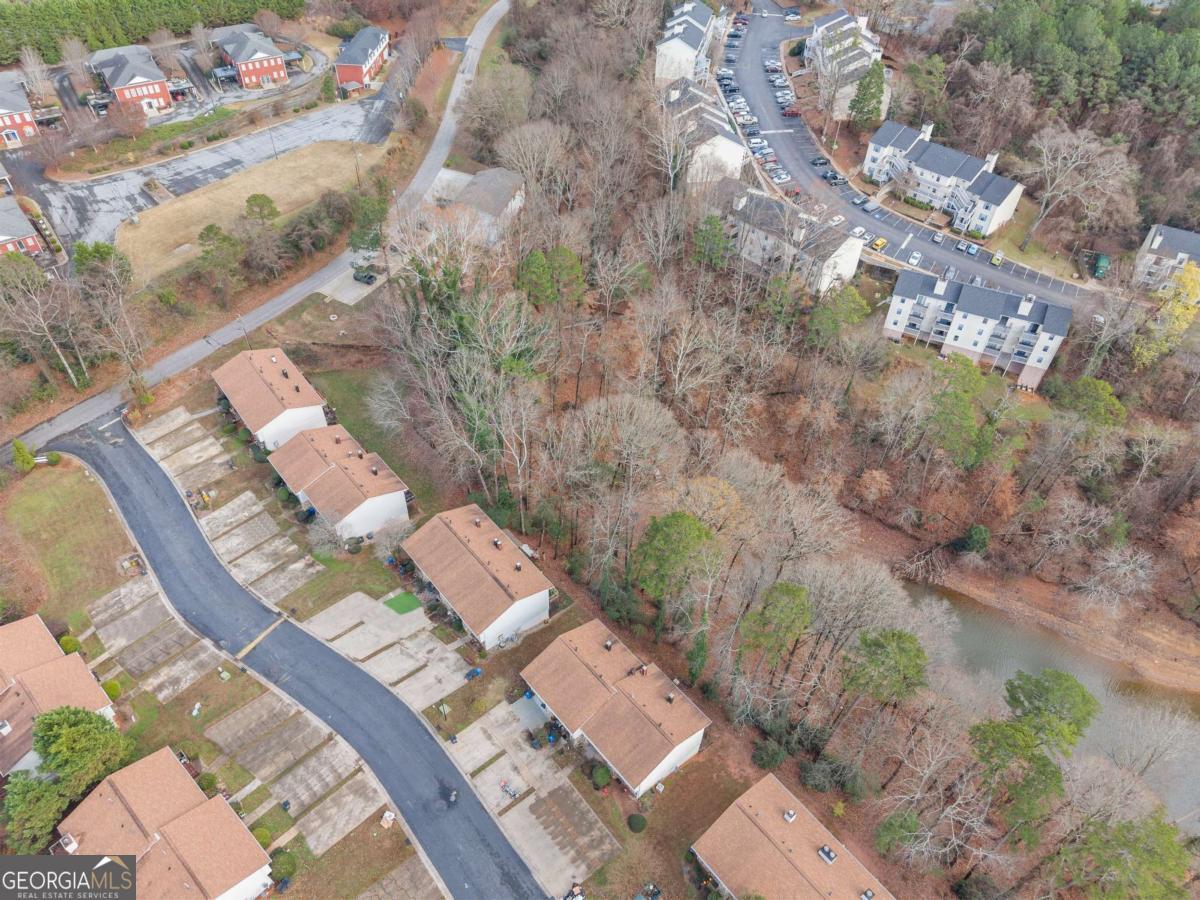 2486 Hidden Cove Court Gainesville, GA 30501 - Photo 4 of 13 a view of a city