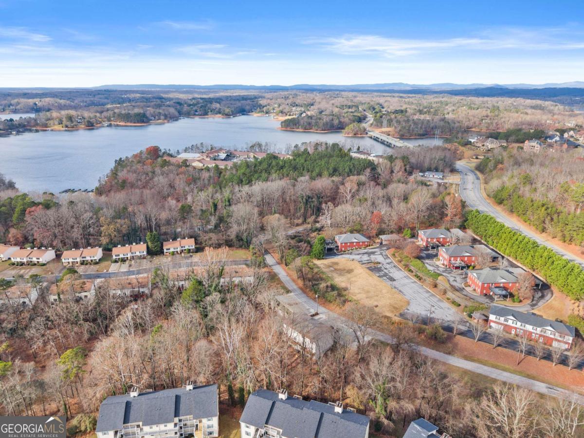 2486 Hidden Cove Court Gainesville, GA 30501 - Photo 6 of 13 a view of a city