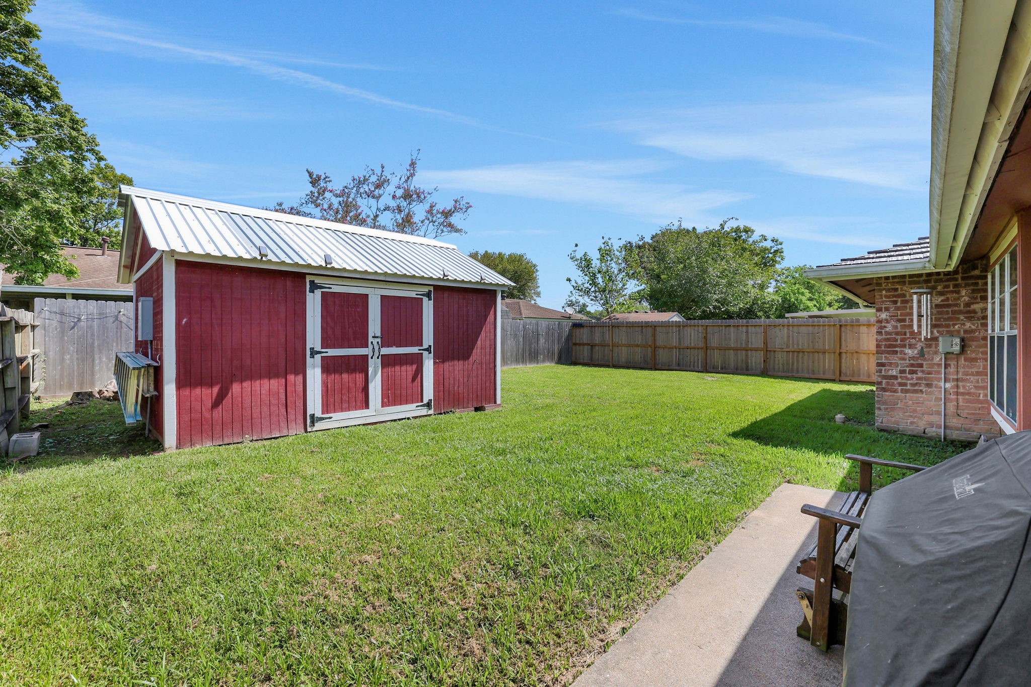 8515 Oakhaven Road La Porte, TX 77571 - Photo 9 of 30 Gallery Image 9