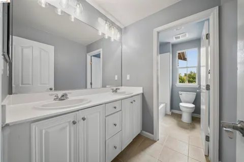 $1,100,000 | 423 Toscana Way, Hayward, CA 94545