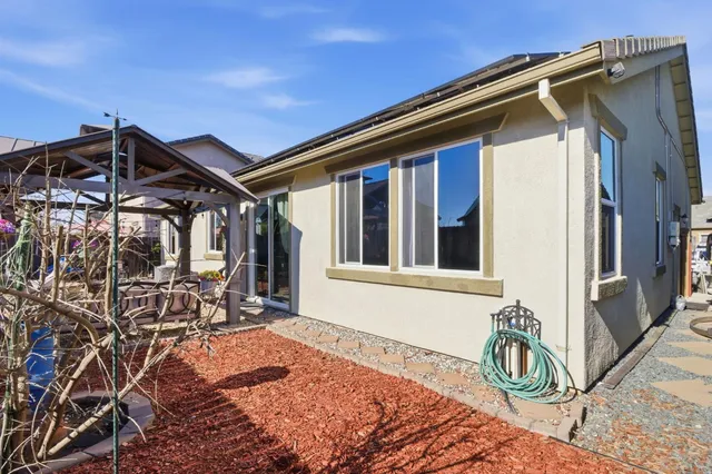 $479,999 | 344 Red Lion Way, Newman, CA 95360