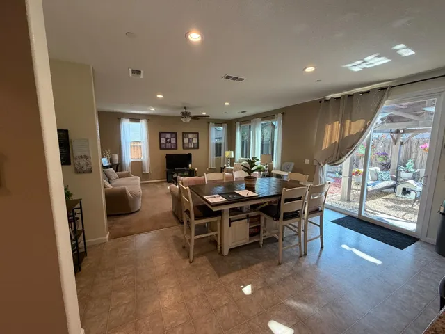 $479,999 | 344 Red Lion Way, Newman, CA 95360