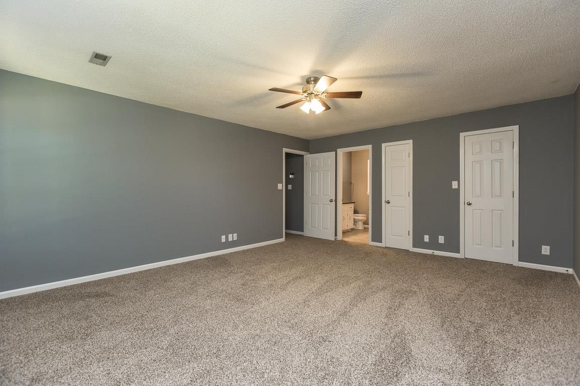 1381 Pitty Pat Road Clarksville, TN 37042 - Photo 15 of 25 Gallery Image 15