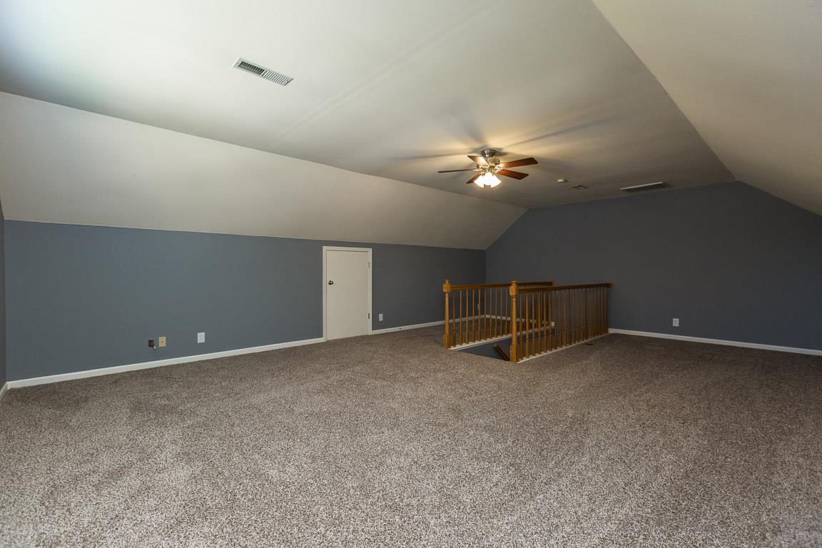 1381 Pitty Pat Road Clarksville, TN 37042 - Photo 17 of 25 Gallery Image 17