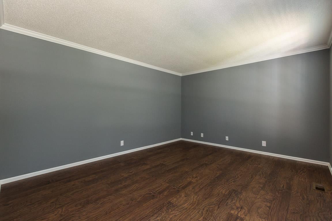 1381 Pitty Pat Road Clarksville, TN 37042 - Photo 7 of 25 Gallery Image 7