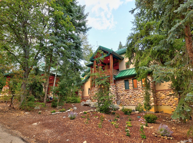 9032 Timphaven Road Sundance, UT 84604 - Photo 4 of 68 Gallery Image 4