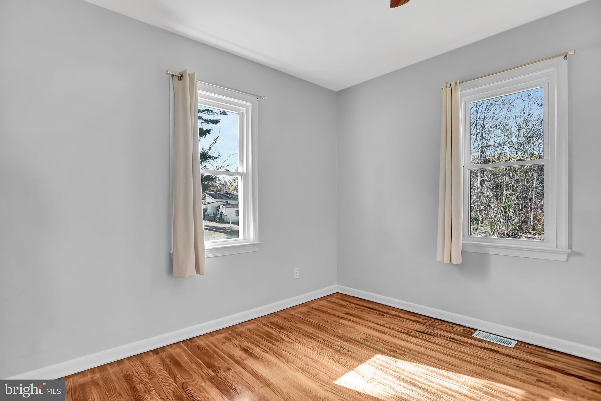 17120 Longdraft Road Gaithersburg, MD 20878 - Photo 20 of 32 Gallery Image 20