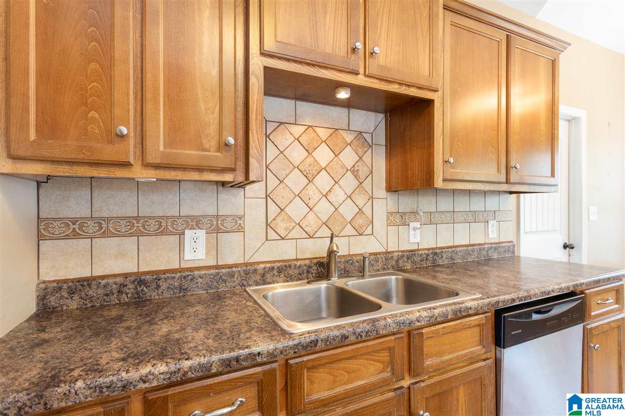535 Traci Circle Riverside, AL 35135 - Photo 12 of 45